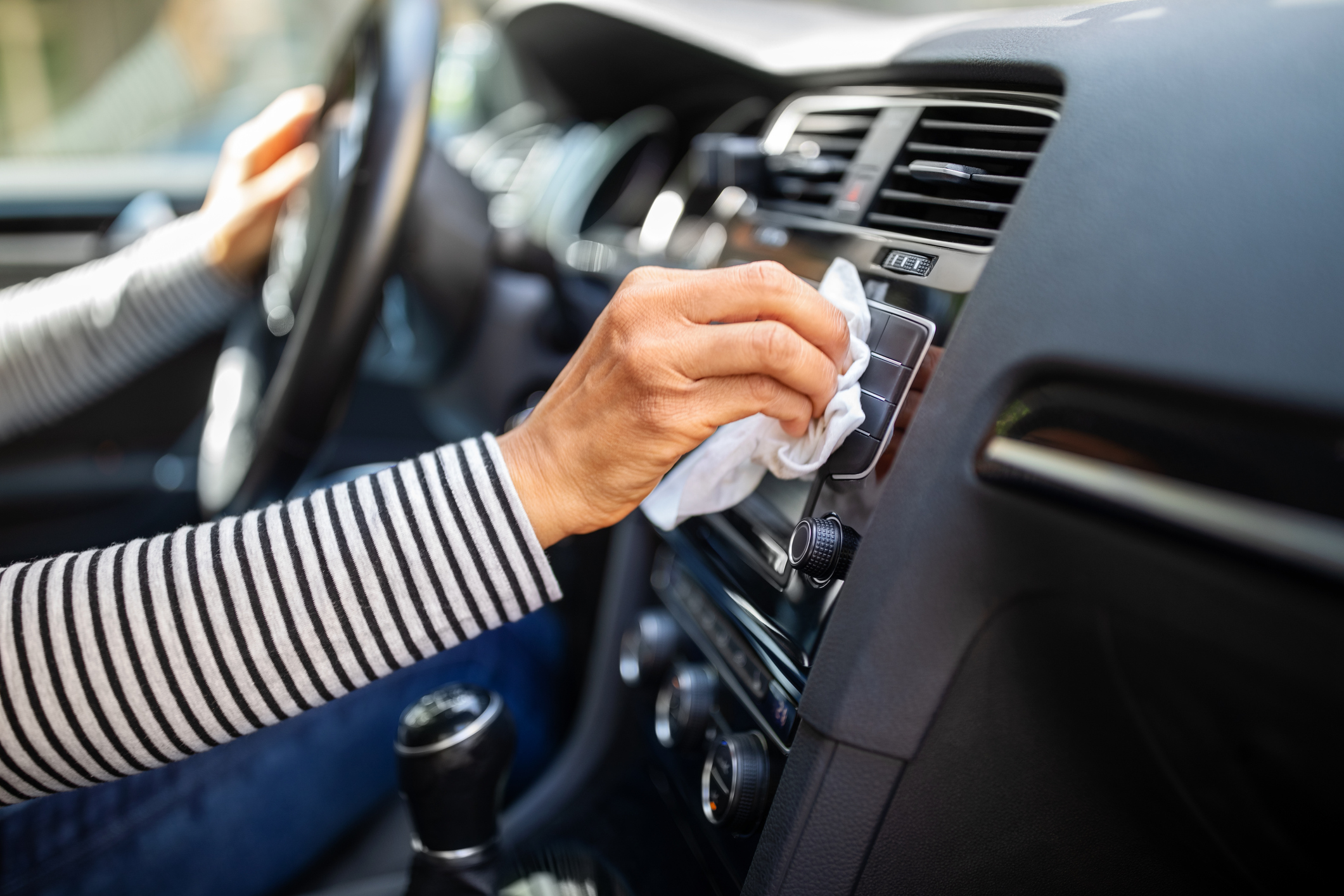 Cinco trucos para mantener siempre tu coche limpio