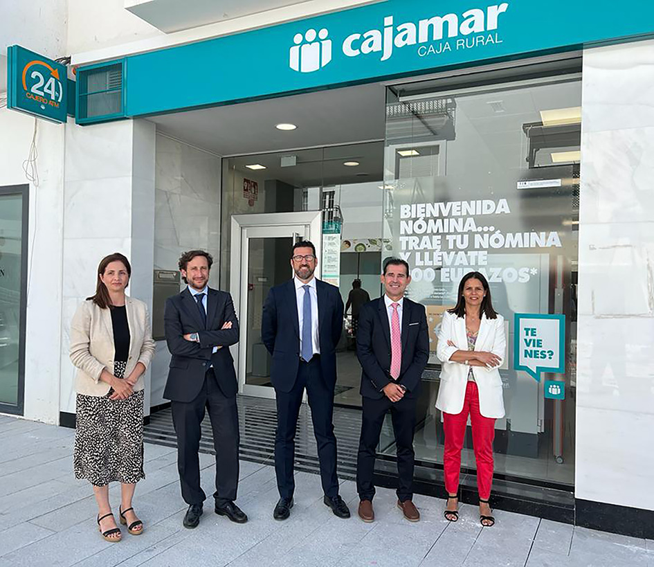 Cajamar abre oficina en Conil de la Frontera