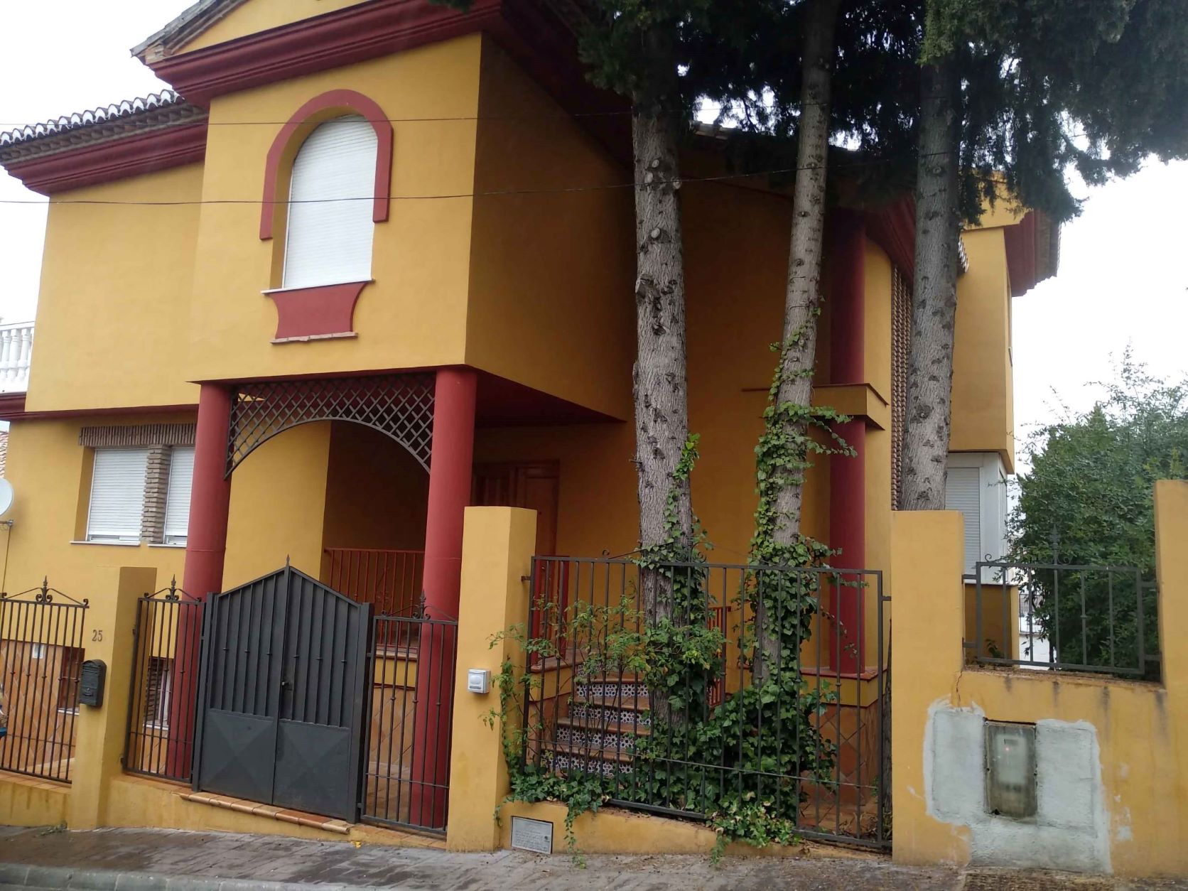 Cajamar y Haya Real Estate ponen a la venta 7.500 inmuebles con descuentos de hasta el 35 %