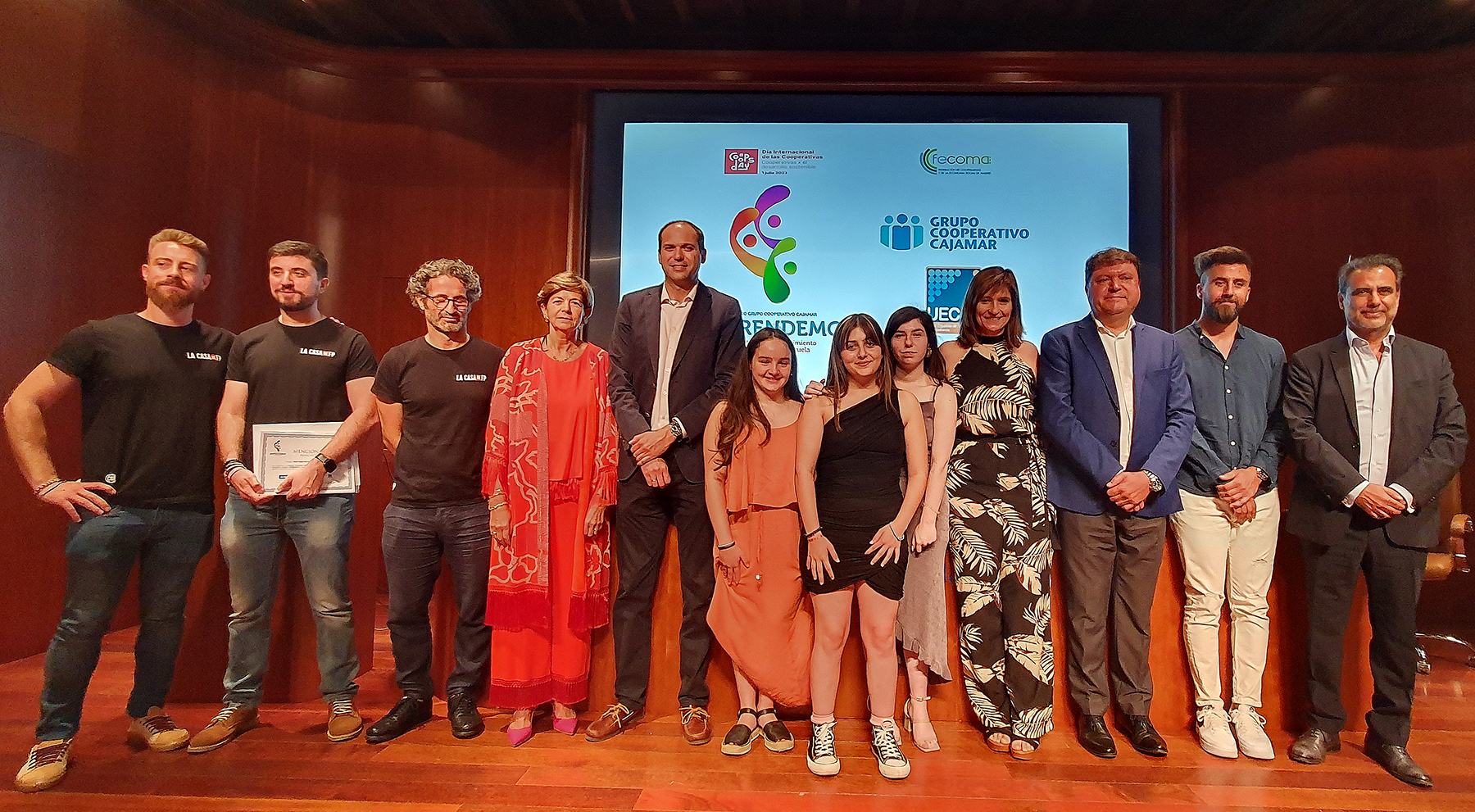 UECoE y Cajamar premian a colegios de Madrid, Mallorca, Cantabria y Murcia por fomentar el emprendimiento cooperativo en su alumnado