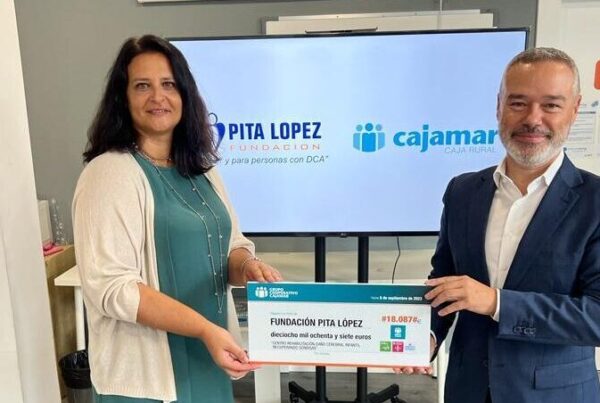 Empleados y empleadas del Grupo Cajamar donan más de 18.000 euros a menores en situación de vulnerabilidad