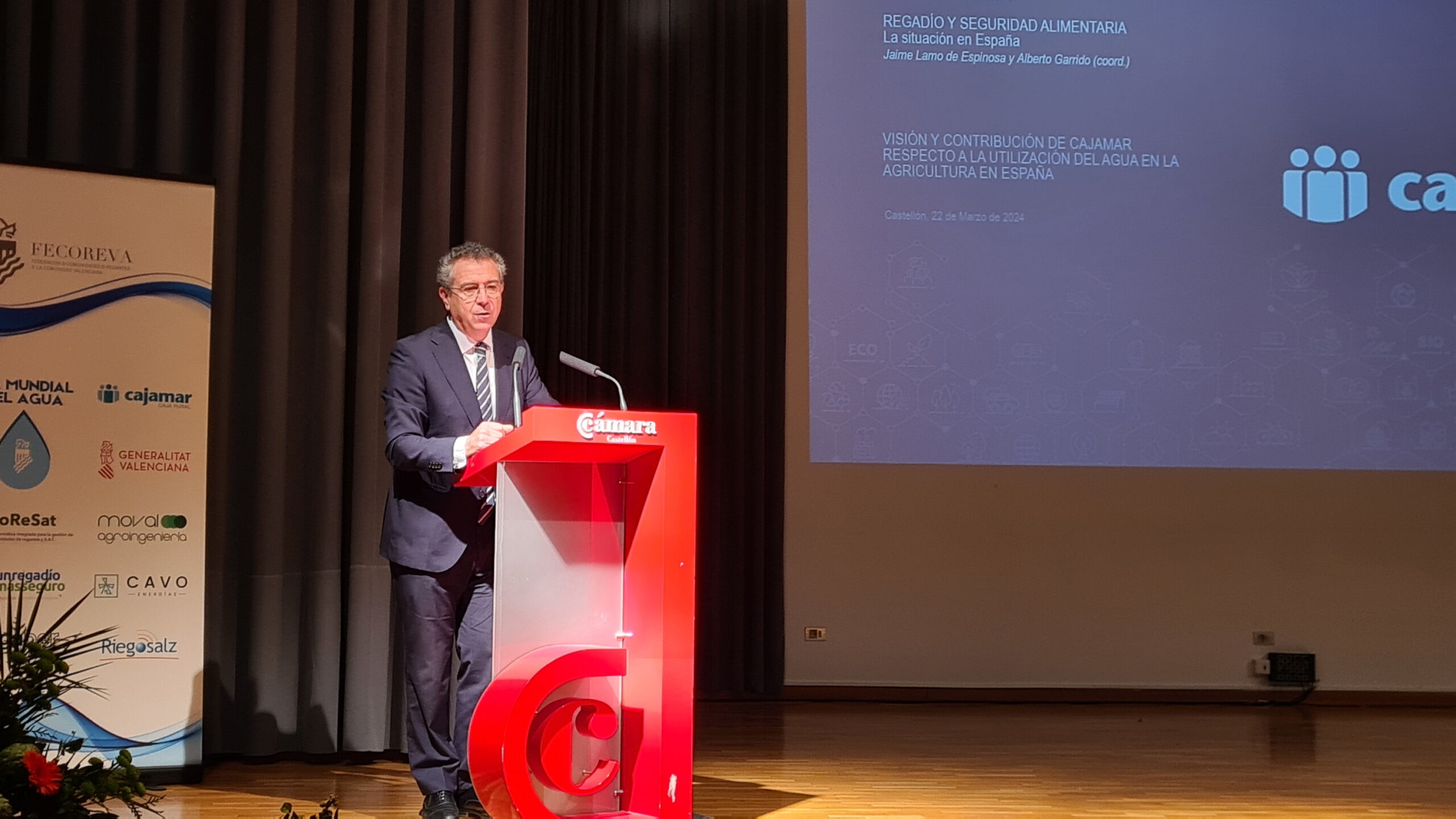 Grupo Cajamar destaca el carácter estratégico del regadío para la economía española