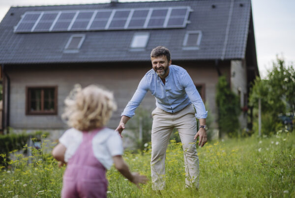 ¿Cuánto puedo ahorrar si instalo placas solares?