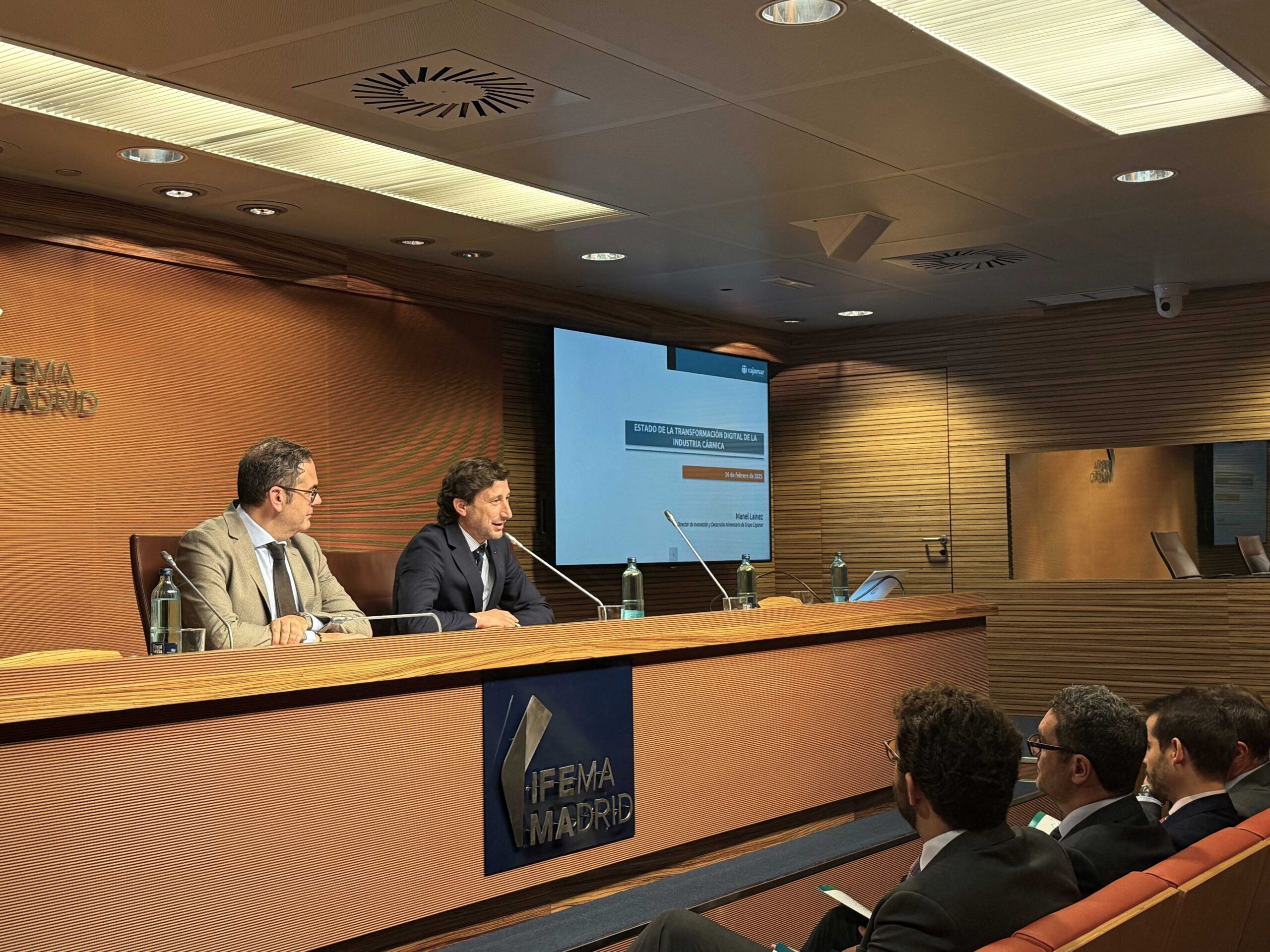 Grupo Cajamar muestra su compromiso con la industria cárnica en Meat Attraction