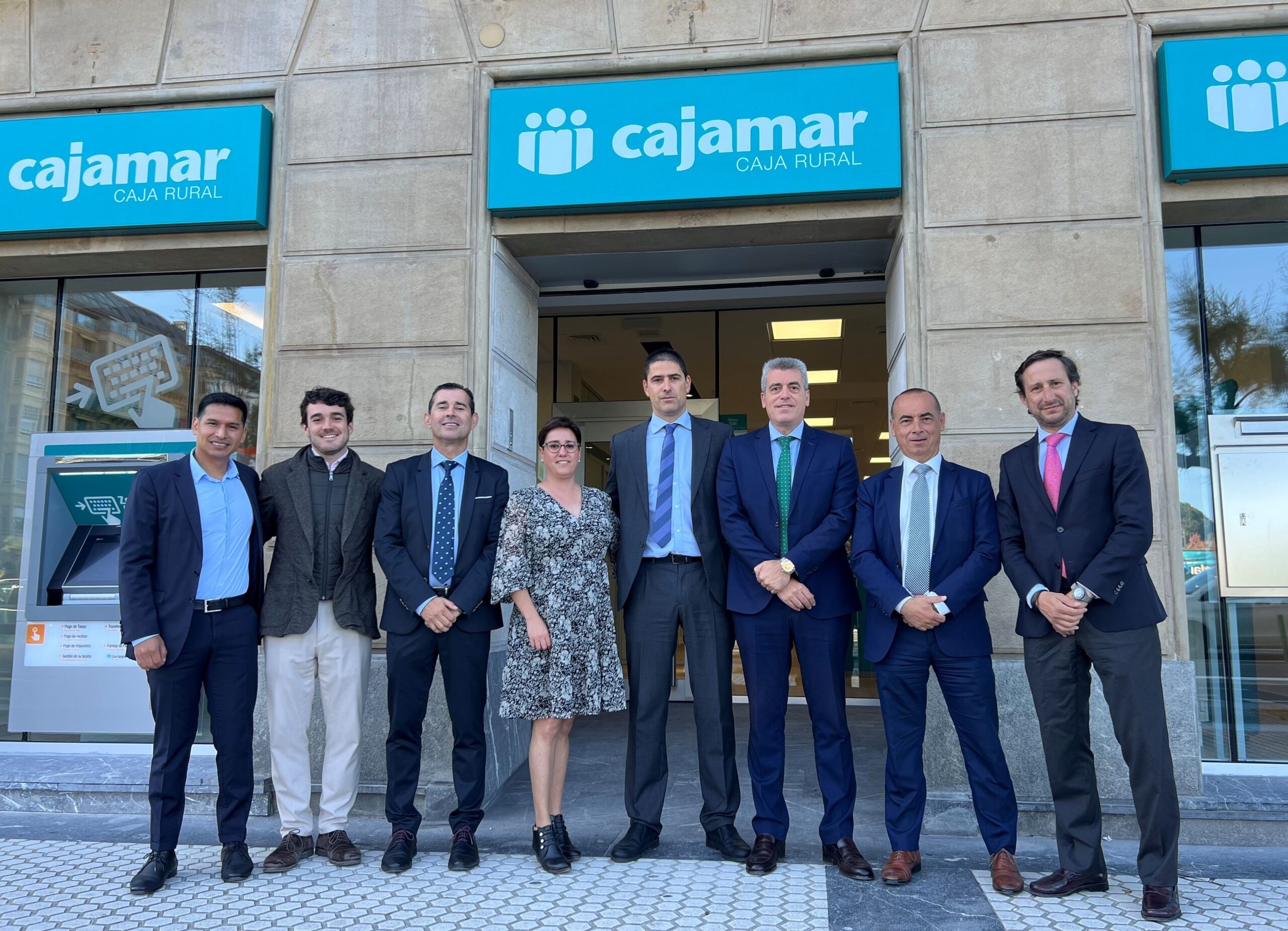 Cajamar abre oficina en San Sebastián y completa su presencia a nivel nacional