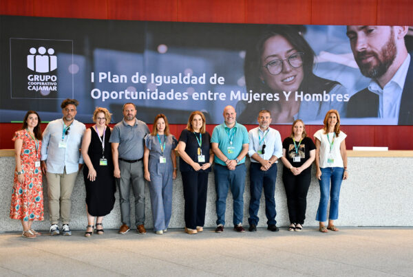Grupo Cooperativo Cajamar firma su primer Plan de Igualdad de Grupo