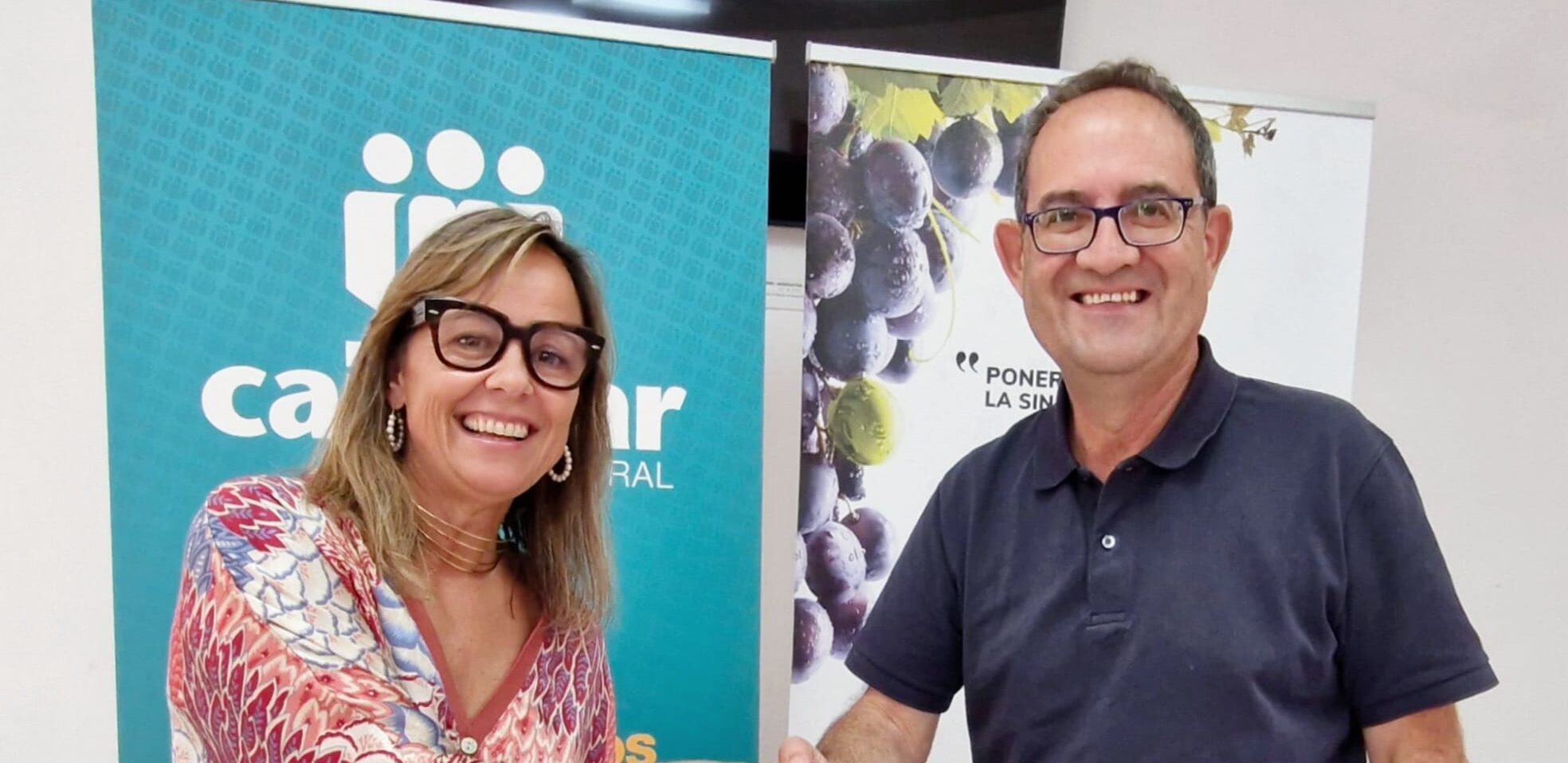 Cajamar apoya a los bodegueros de AVIBO con un acuerdo de colaboración financiera