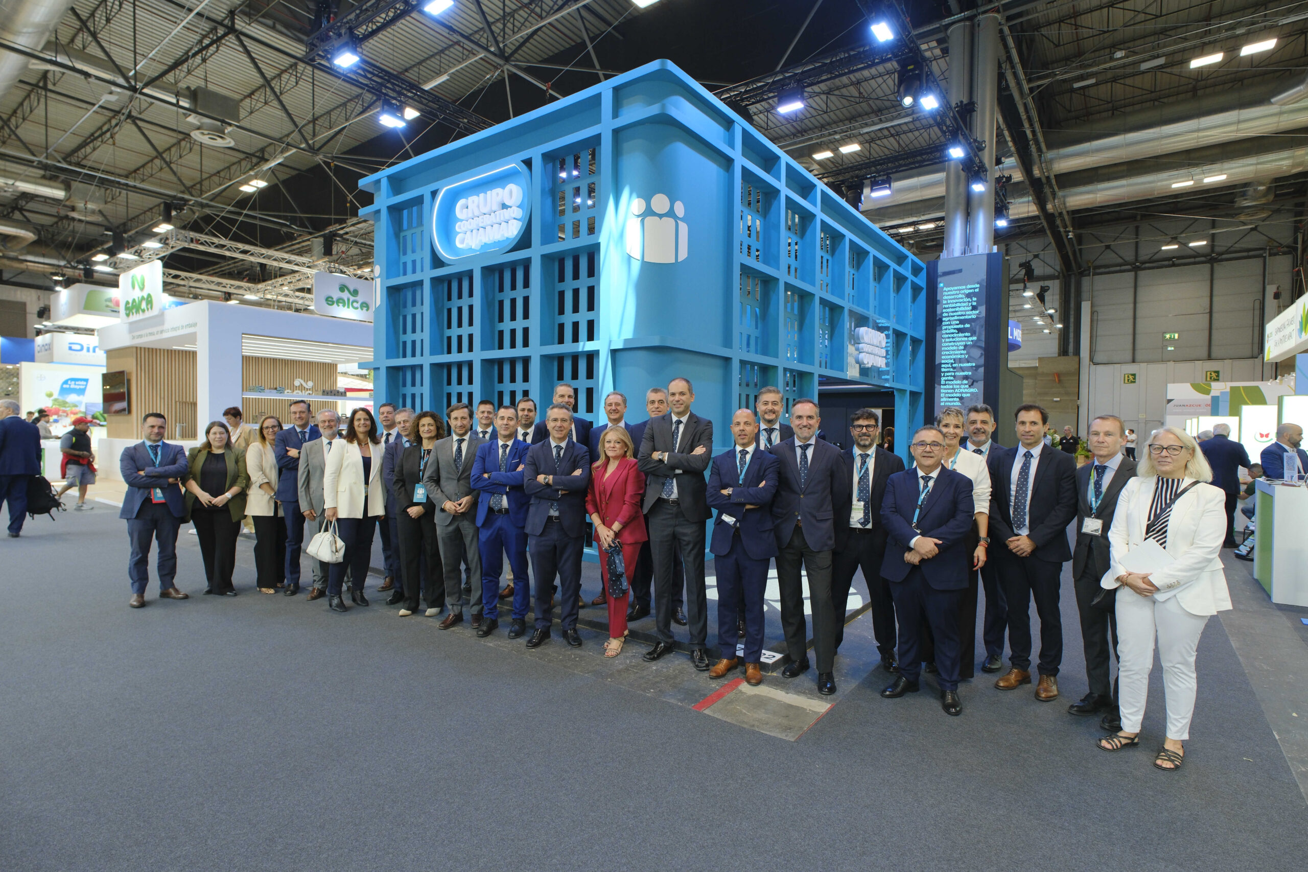 Grupo Cajamar vuelve a mostrar su apoyo a cooperativas y empresas hortofrutícolas en Fruit Attraction