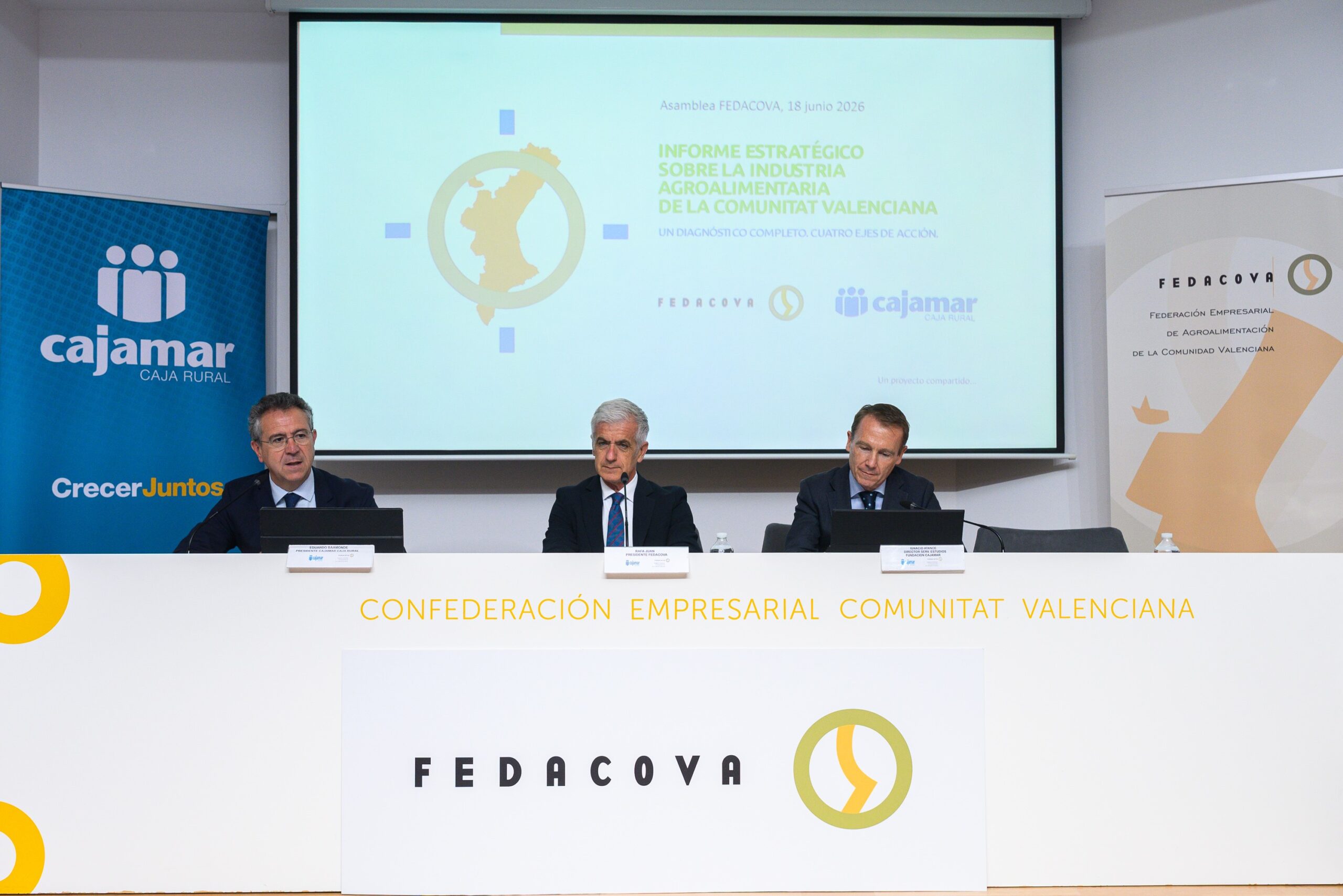 FEDACOVA y Cajamar elaboran un informe estratégico junto a las empresas agroalimentarias de la Comunitat para identificar retos y oportunidades