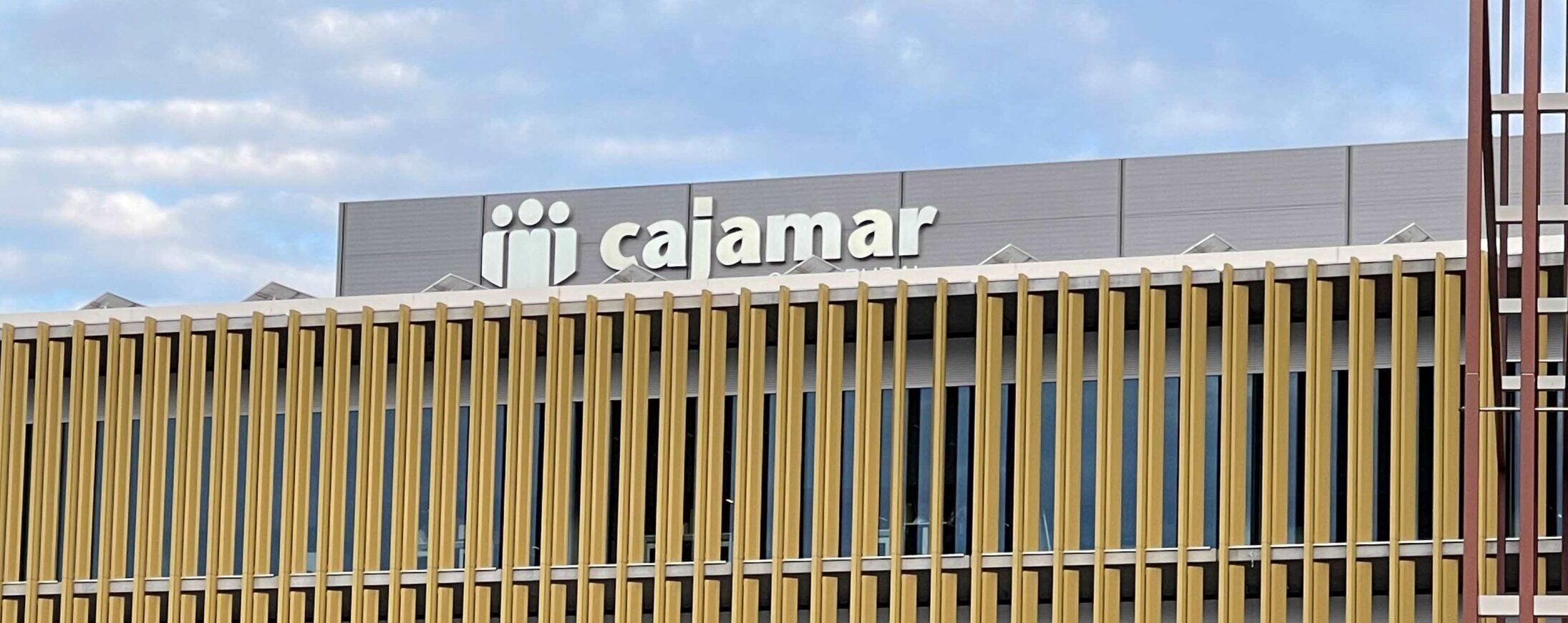 DBRS mejora un escalón el rating a largo plazo de Grupo Cooperativo Cajamar a BBB (high)